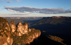 3-sisters-blue-mountains-grand-traverse
