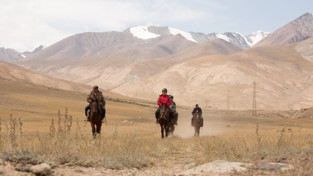 Participants rode from the high meadows of Eshekart pass to Solomo Gorge. © ATTA/Rupert Shanks